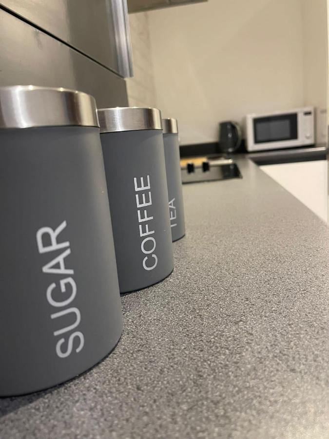 Modern Spacious 1 Bed Flat In Birmingham City Centre With Free Parking, Fast Free Wifi And Netflix 外观 照片
